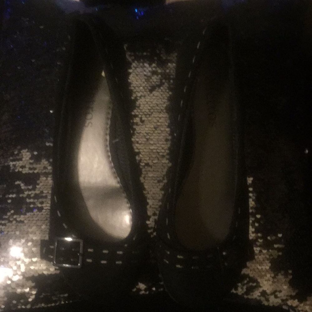 New Black Flats